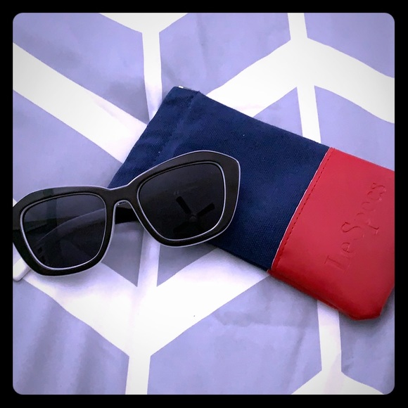 Le Specs Accessories - Le Specs Sunglasses